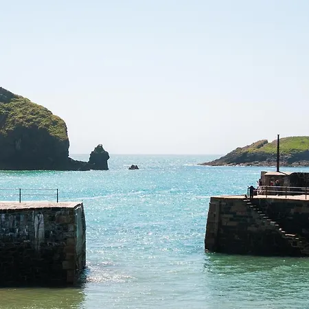 The Old Mullion